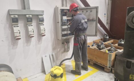 Cleaning of electrical panels for Cameron